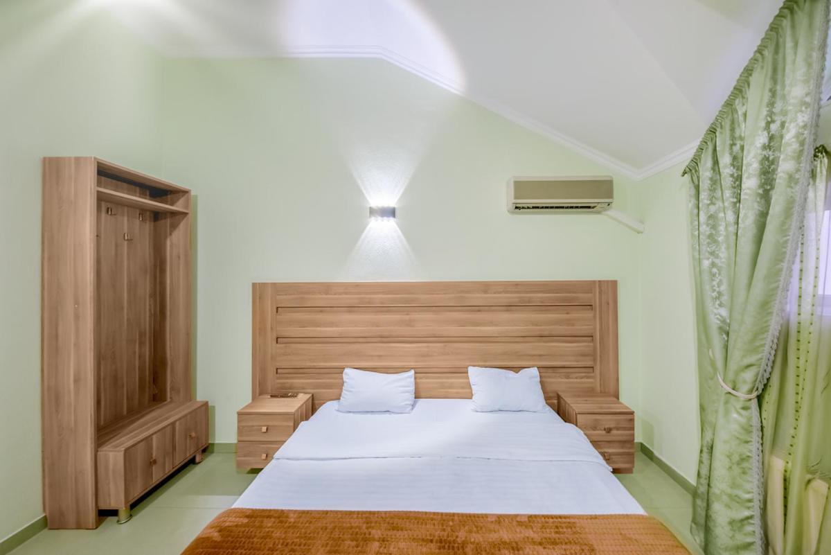 Apart Hotel Georgia Gold ティビリシ エクステリア 写真